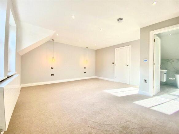 3 bed End of Terrace to rent Image 7