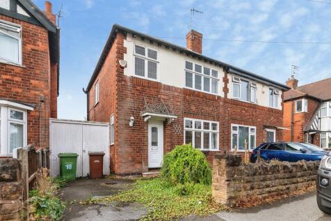 Nuthall Gardens, Nottingham