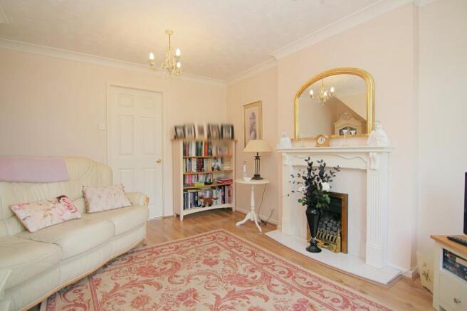 2 bed Terraced for sale Image 9