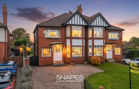 Hill Top Avenue, Cheadle Hulme, SK8