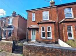 33, Macnaghten Road, Southampton SO18 1GL