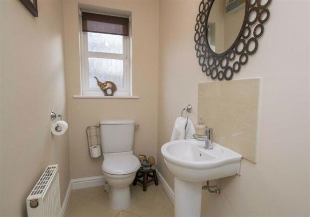 CLOAKROOM/WC