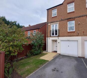 Mitchell Way, Rawcliffe, York YO30