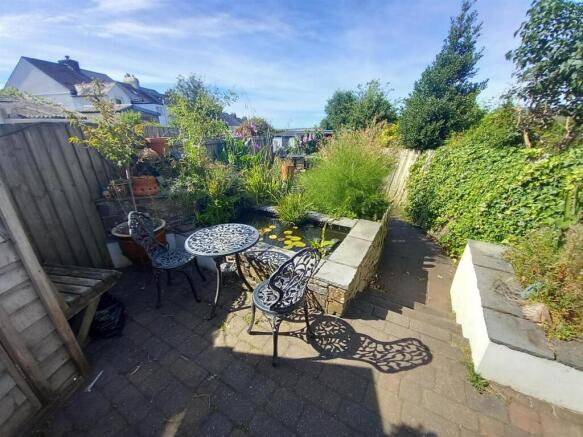 152 New St Gdn.jpg