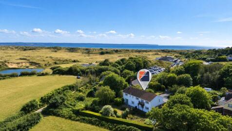 Saunton, Braunton