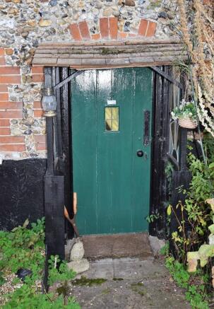 Frnt door