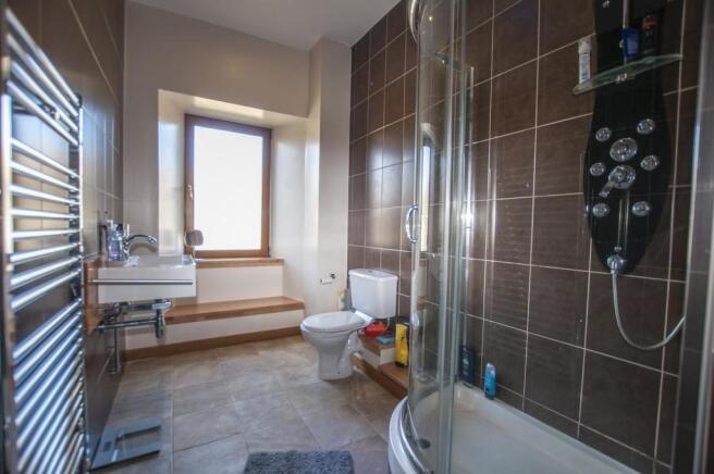 Ensuite.jpg