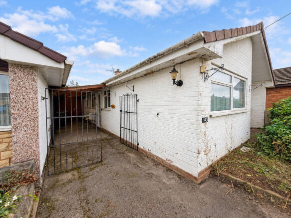 Lilac Lane, Great Wyrley photo 4