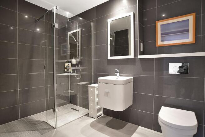 2 bed Apartment for sale Image 7