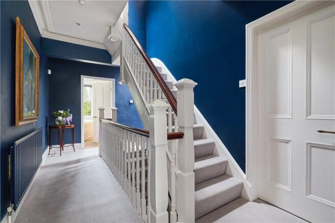 4 bed Semi-Detached for sale Image 11