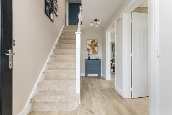4 bed Detached for sale Image 2