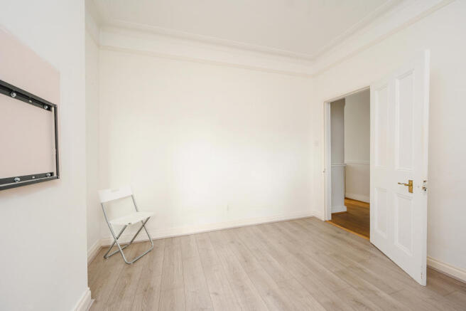 64 Griffiths Road-2