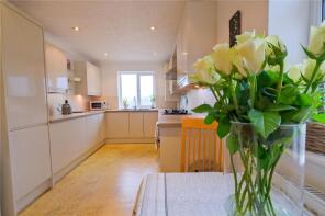 7, Ryefield Avenue West, Haslingden, Rossendale BB4 4BL