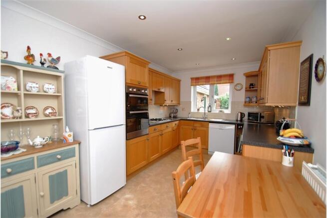 Kitchen/Breakfast