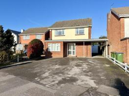 3, St Cuthberts Close, Locks Heath, Southampton SO31 6RG