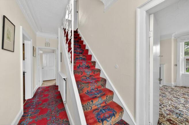 4 bed Detached for sale Image 7