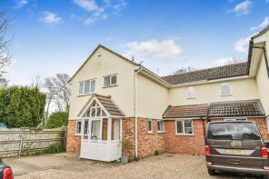 15, Leaden Close, Dunmow CM6 1SD
