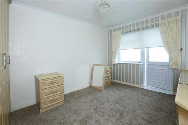 BEDROOM No. 1