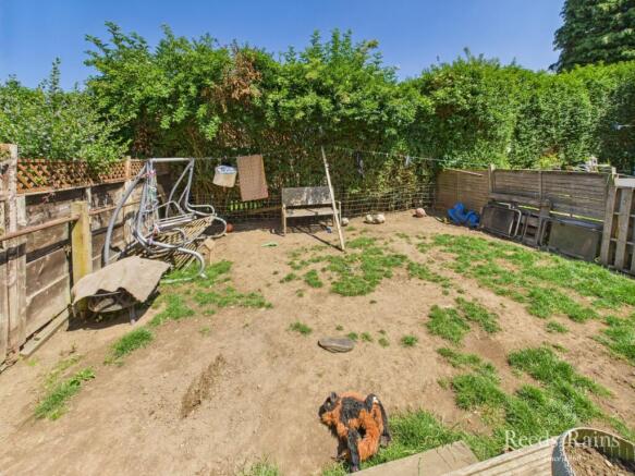 3 bed Semi-Detached for sale Image 8