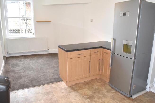 KITCHEN DINING ROOM