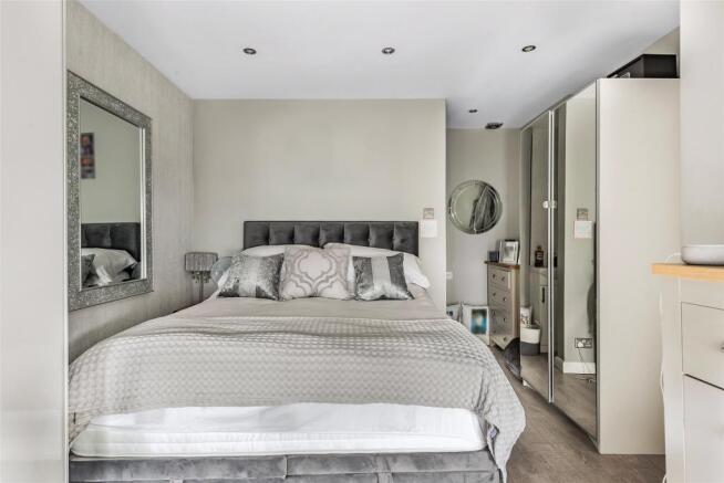 Reception 3 / Bed 4