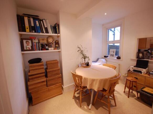 Photo 6