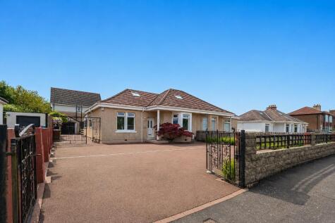 Lochend Road, Gartcosh, North Lanarkshire, G69 8BE