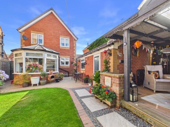 3 bed Detached for sale Image 2