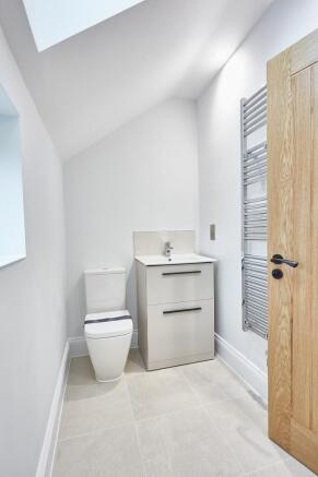 3 bed Link Detached House for sale Image 8