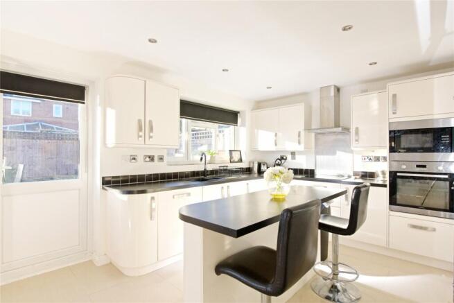 Kitchen/Dining Rm