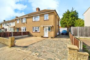 14, Dunster Close, Romford RM5 3AT