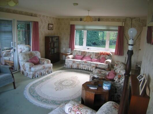 Sitting Room(Front)