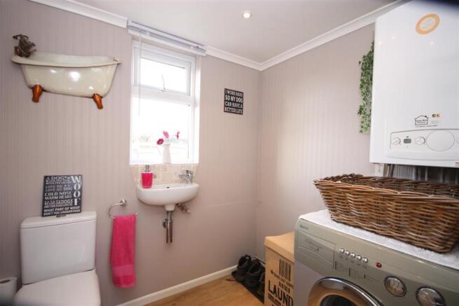 GUEST WC