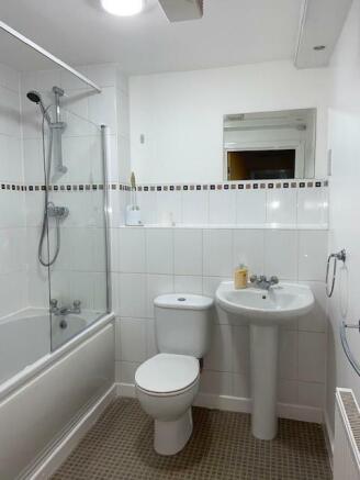 Bathroom.jpg