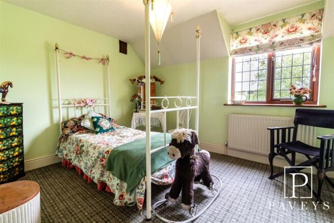 BEDROOM FIVE