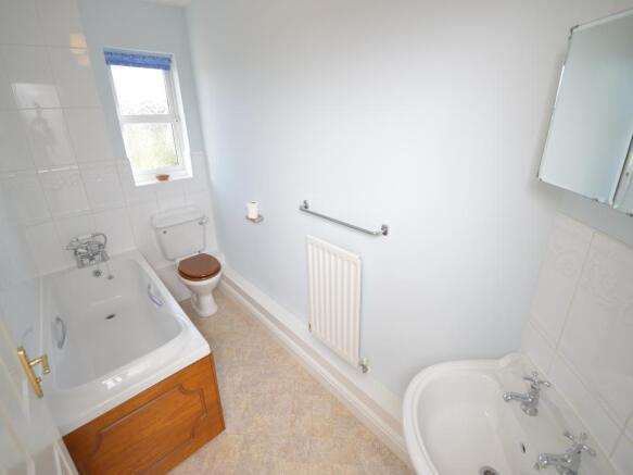 Bathroom / WC