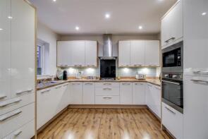 15, Malvern Mews, Wakefield WF1 2FB