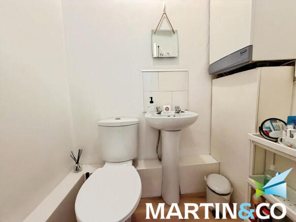 2 bed Terraced for sale Image 11