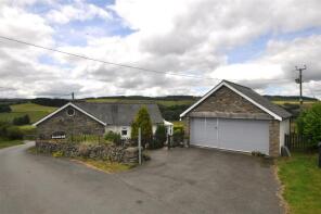 Esgair Y Llyn, Pentre Llyn Cymmer, Cerrigydrudion LL21 9TU