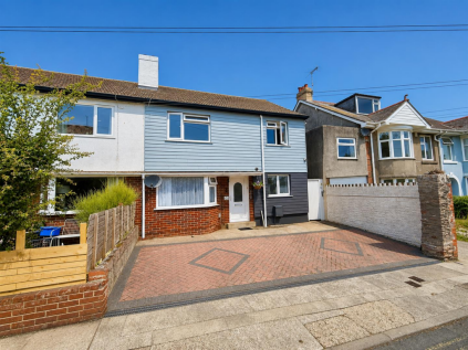 Drew Street, Brixham