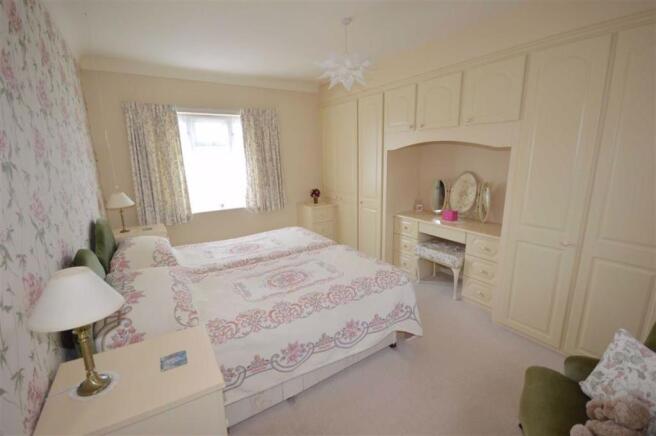 Bedroom (1)