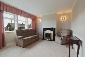 25, Well Green Road, Sheffield S6 6DE