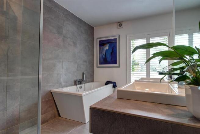 En Suite iii.jpg