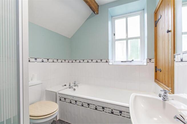 Bathroom-1.jpg