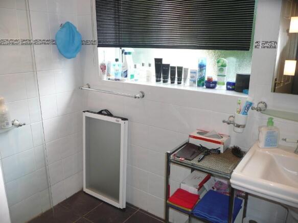WET ROOM