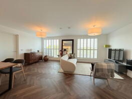 Apartment 61 Imperial House, Princes Gate, Homer Road, Solihull B91 3ZW