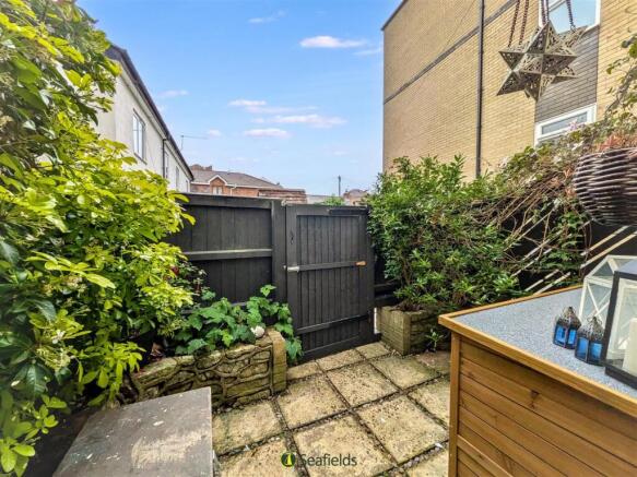 Private Courtyard