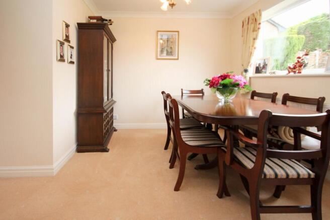room image 2