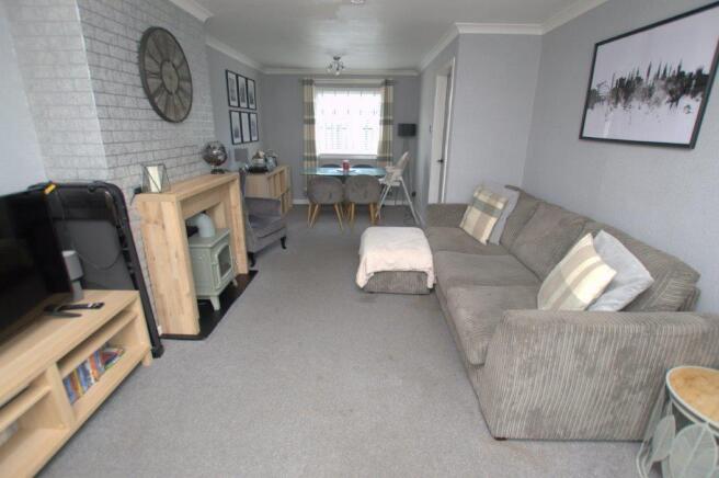 Vancouver Drive, Westwood, East Kilbride photo 4