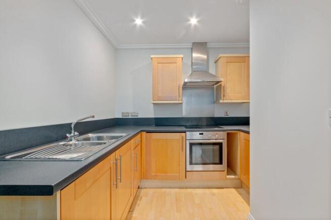 Trentham Court 32 PH